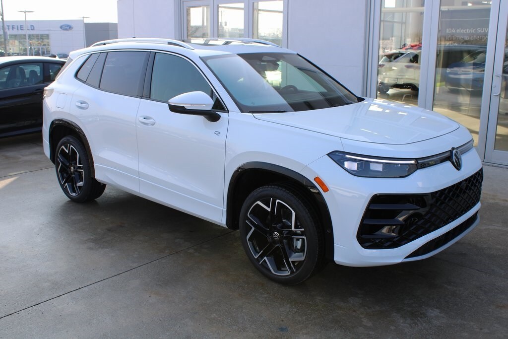 New 2026 Volkswagen Tiguan 2.0T SEL R-Line Turbo SUV