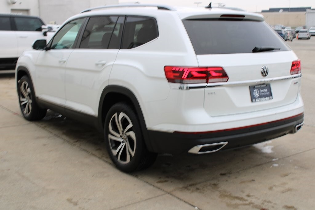 2022 Volkswagen Atlas SEL photo 4