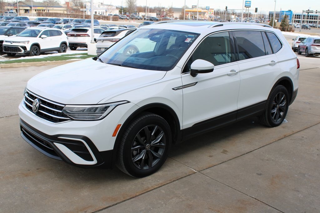 Certified 2022 Volkswagen Tiguan 2.0T SE SUV