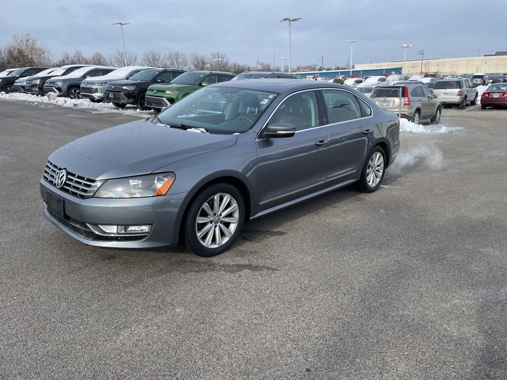 Used 2013 Volkswagen Passat 2.5L SEL Premium Sedan