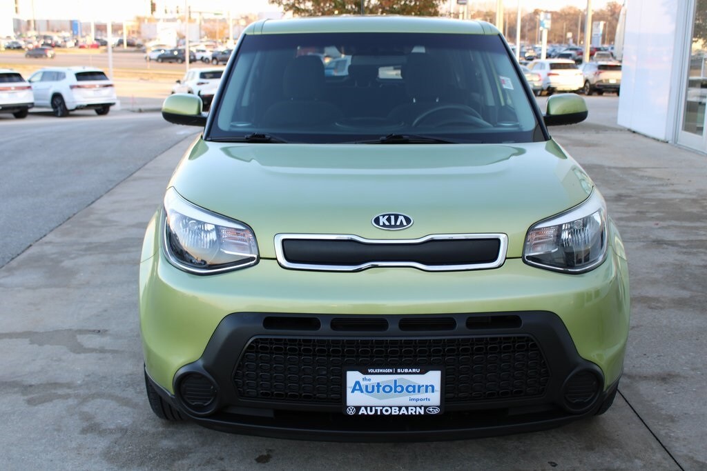 Used 2015 Kia Soul Base FWD Hatchback
