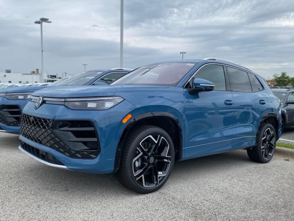 New 2026 Volkswagen Tiguan 2.0T SEL R-Line Turbo SUV