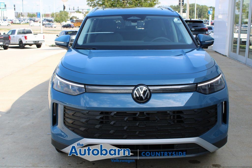 New 2026 Volkswagen Tiguan 2.0T SE SUV