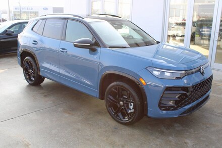 2026 Volkswagen Tiguan 2.0T SE R-Line Black SUV