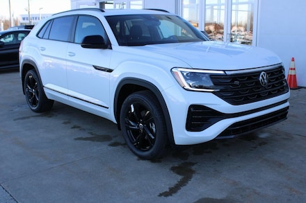 2026 Volkswagen Atlas Cross Sport 2.0T SEL R-Line Black SUV