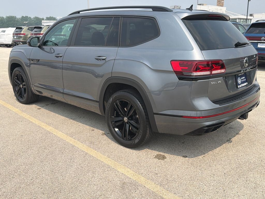 Certified 2023 Volkswagen Atlas 3.6L V6 SEL R-Line Black SUV