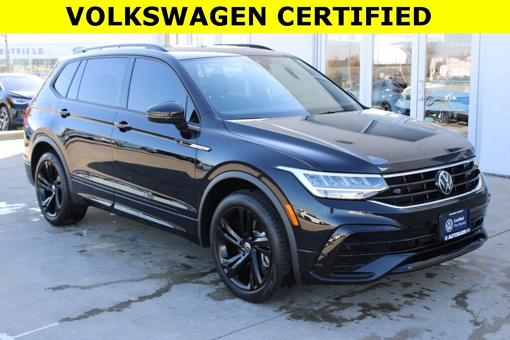Certified 2023 Volkswagen Tiguan 2.0T SE R-Line Black SUV