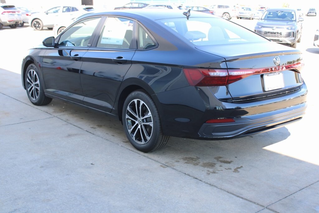 New 2026 Volkswagen Jetta 1.5T Sport Sedan