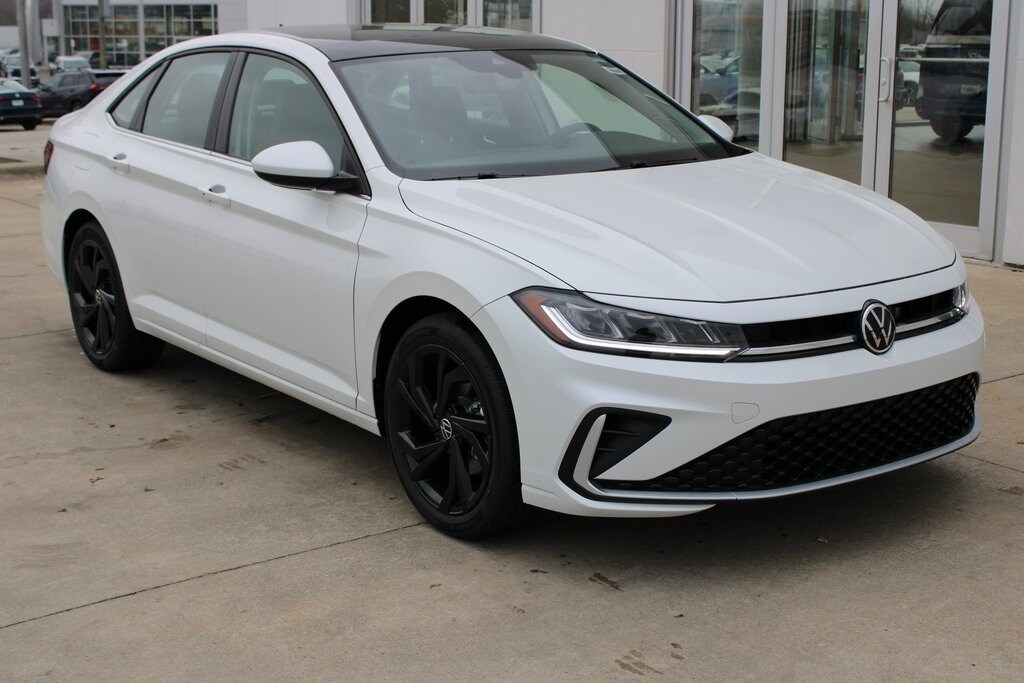 New 2025 Volkswagen Jetta 1.5T SE Sedan