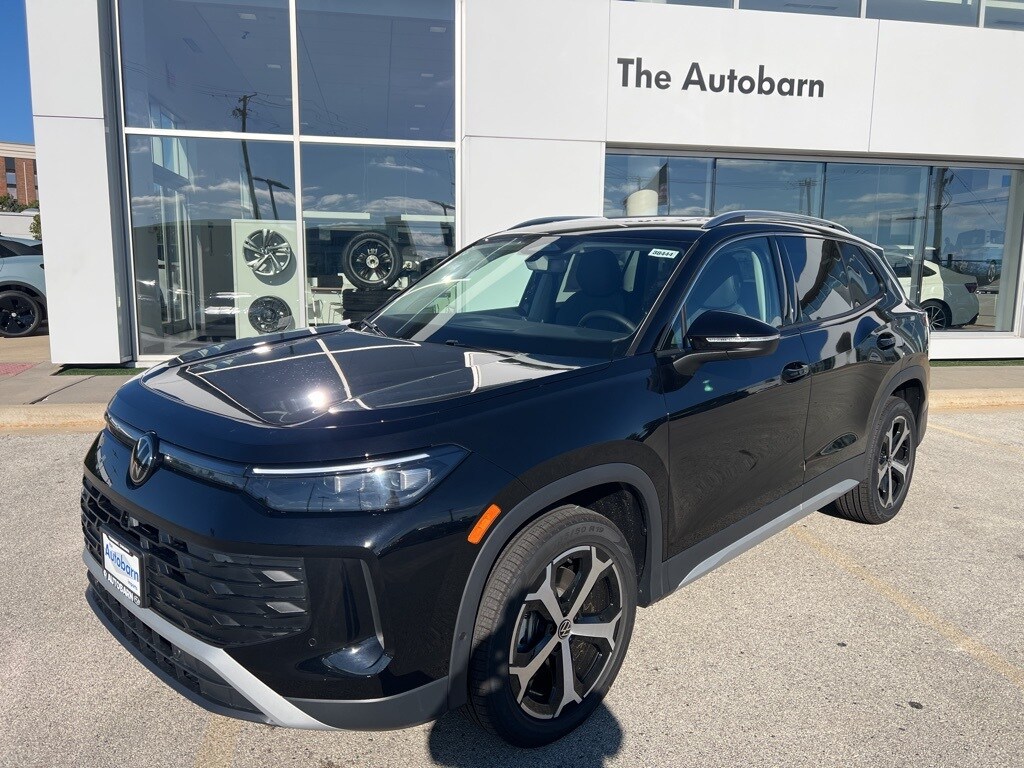 New 2025 Volkswagen Tiguan 2.0T SE SUV