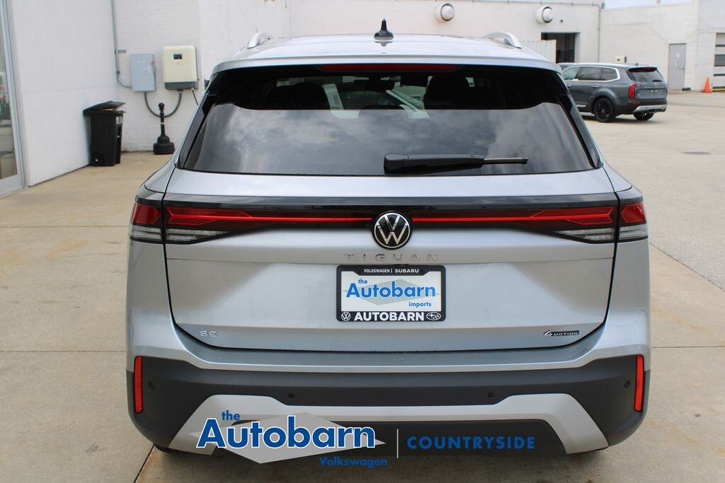 New 2026 Volkswagen Tiguan 2.0T SE SUV