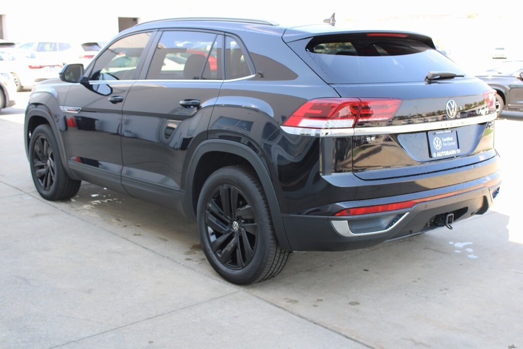 2022 Volkswagen Atlas Cross Sport V6 SE Technology photo 4