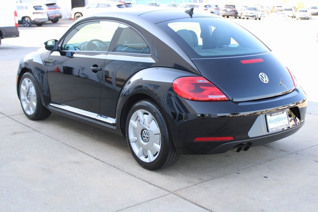 2013 Volkswagen Beetle 2.5L photo 4