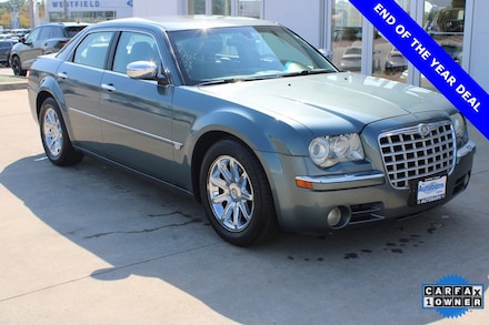2005 Chrysler 300C Base Sedan