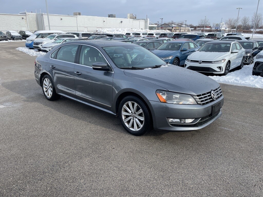 Used 2013 Volkswagen Passat 2.5L SEL Premium Sedan