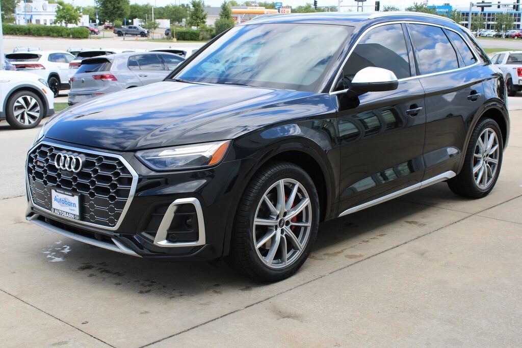 2022 Audi SQ5 Premium Plus photo 3
