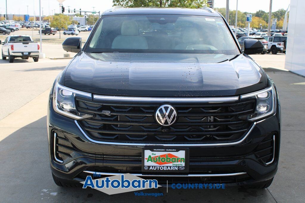 New 2026 Volkswagen Atlas Cross Sport 2.0T SEL Premium R-Line SUV