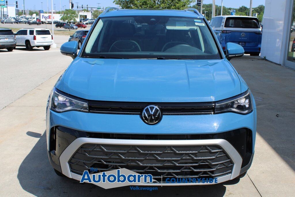 Used 2025 Volkswagen Taos 1.5T SE SUV