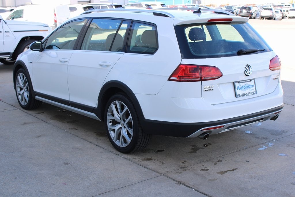 Used 2017 Volkswagen Golf Alltrack TSI SEL 4MOTION Wagon