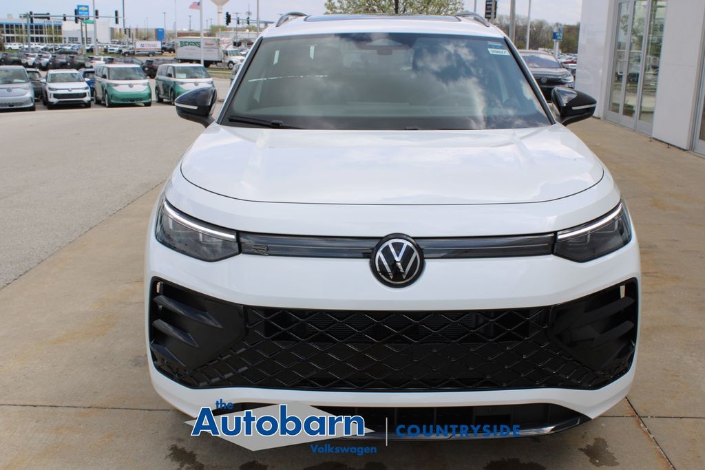 New 2026 Volkswagen Tiguan 2.0T SE R-Line Black SUV