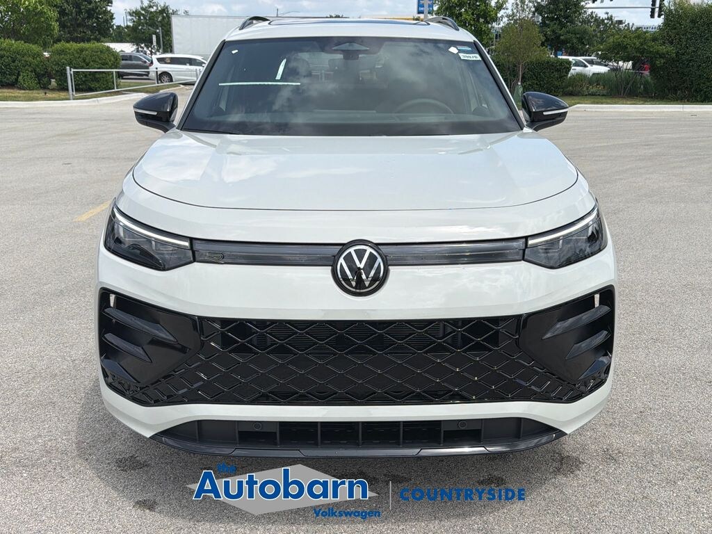 New 2026 Volkswagen Tiguan 2.0T SE R-Line Black SUV