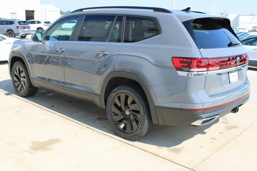 New 2026 Volkswagen Atlas 2.0T SE w/Technology SUV