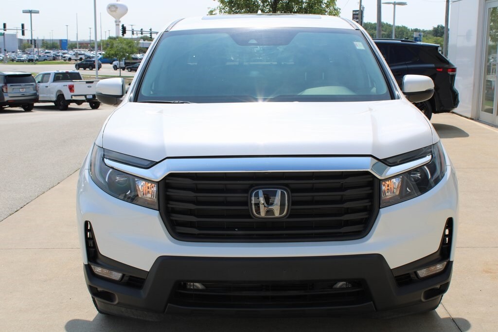 2023 Honda Ridgeline RTL photo 2