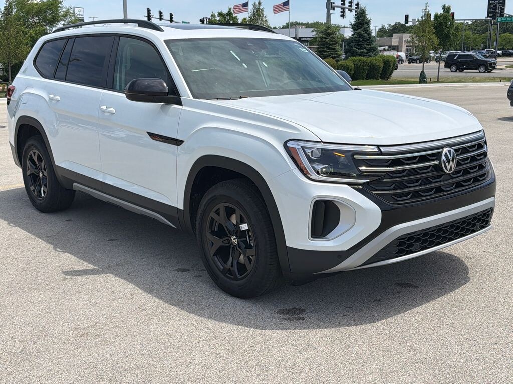 New 2026 Volkswagen Atlas 2.0T Peak Edition SUV