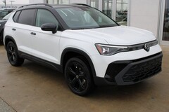 2026 Volkswagen Taos 1.5T SE Black SUV