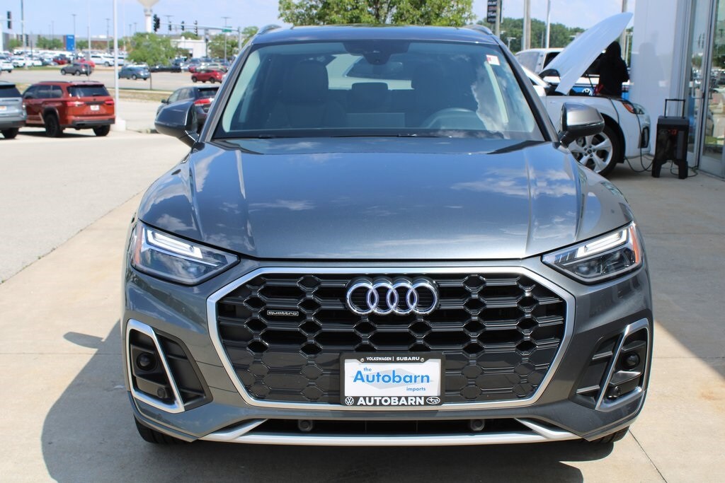 2024 Audi Q5 45 S line Premium photo 2