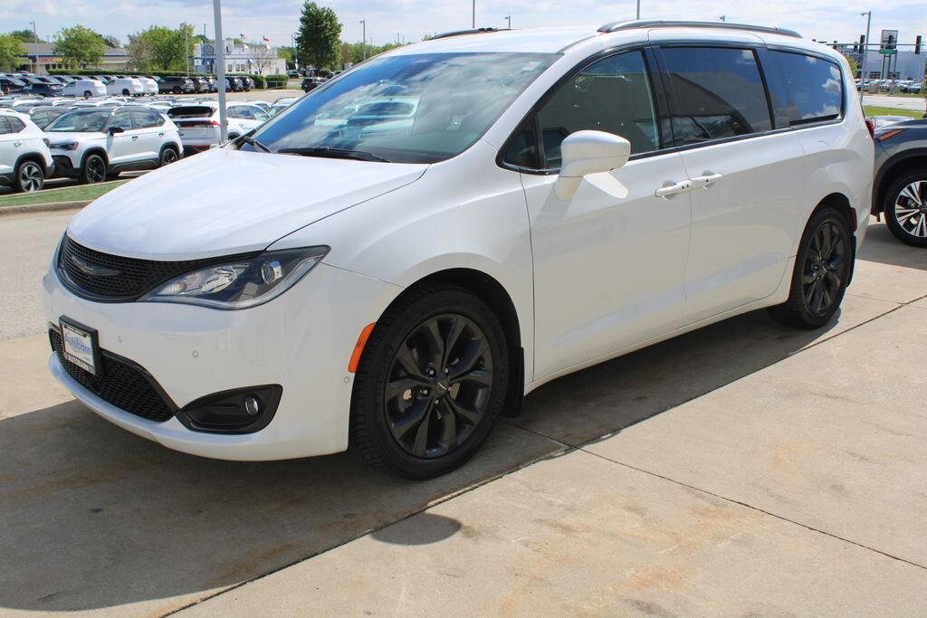 Used 2020 Chrysler Pacifica Touring L Plus Van Passenger Van