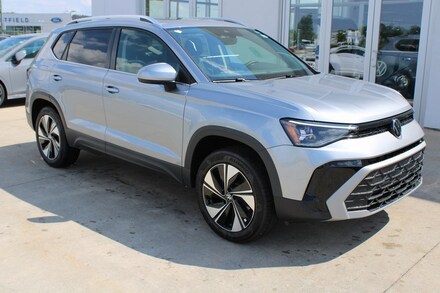 2025 Volkswagen Taos 1.5T SE SUV