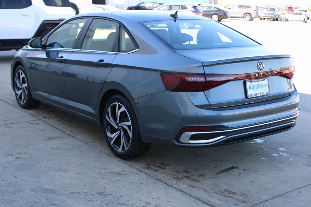 New 2026 Volkswagen Jetta 1.5T SEL Sedan