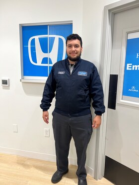 Staff member Rosendo Pena from ID_3aa487fae772