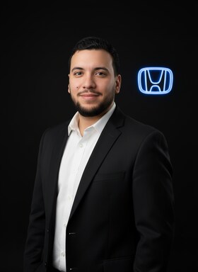 Staff member Rosendo Pena from ID_5682c2cad35d