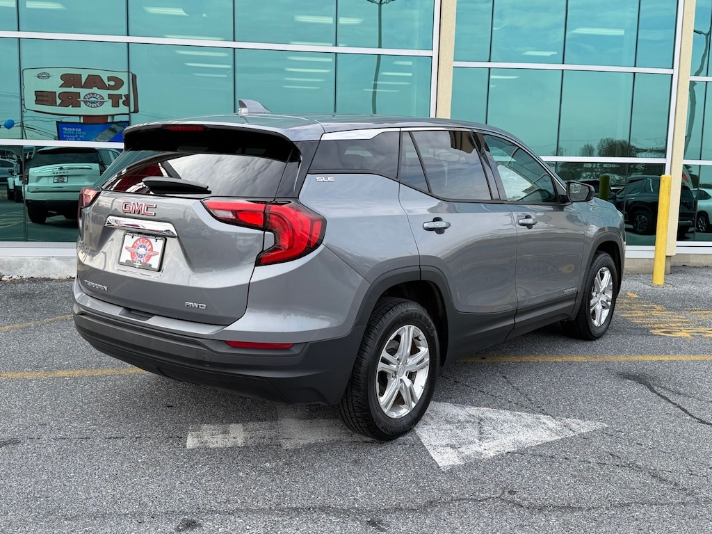 Used 2020 GMC Terrain SLE SUV