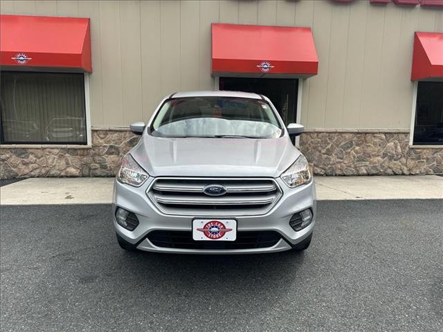 Used 2019 Ford Escape SE with VIN 1FMCU9GD2KUB32487 for sale in Salisbury, MD