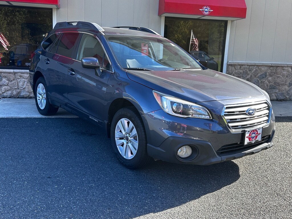 Used 2017 Subaru Outback 2.5i Premium SUV