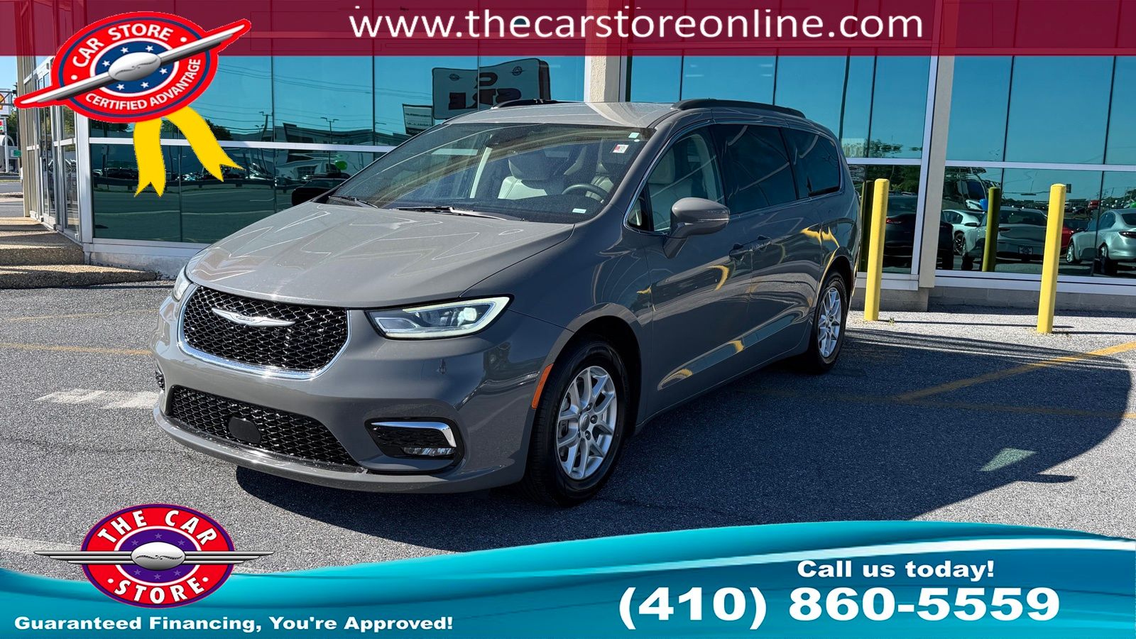 2022 Chrysler Pacifica Touring L's photo