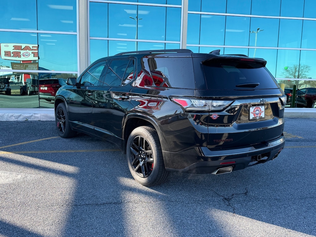 Used 2020 Chevrolet Traverse Premier SUV