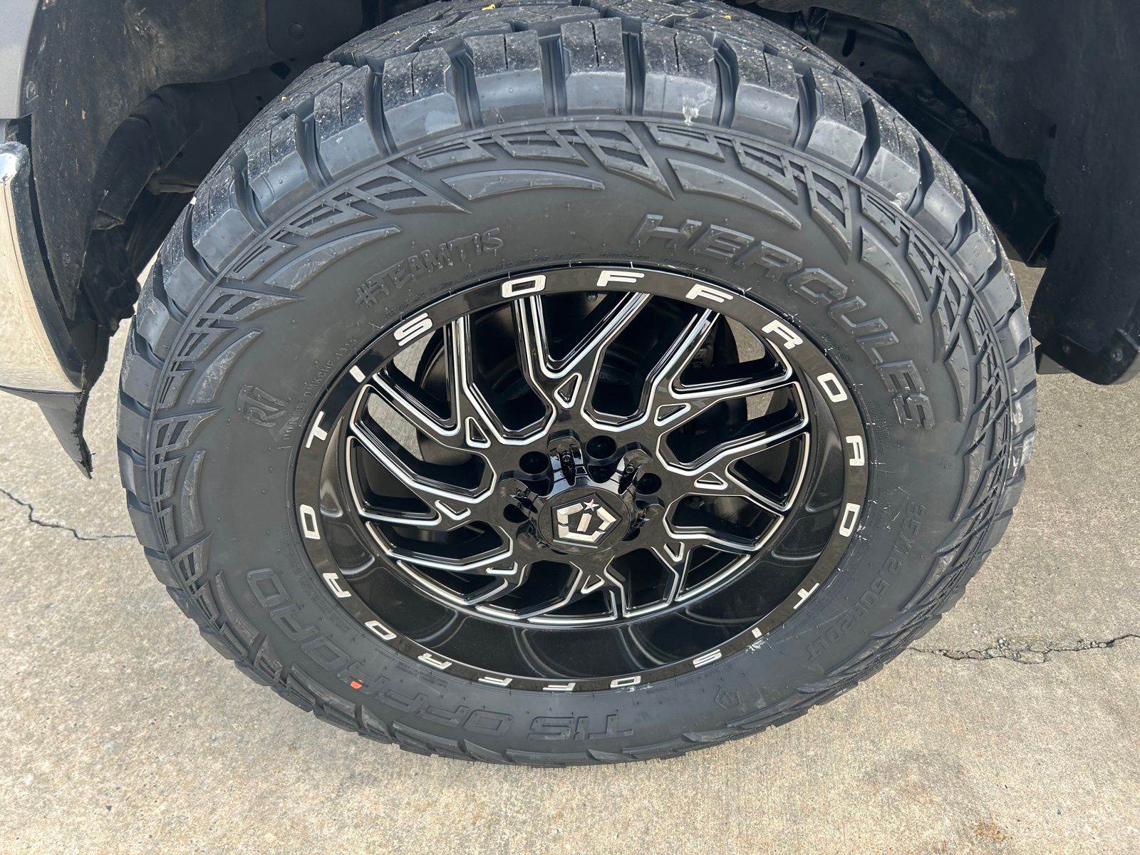 2023 Ford F-150 XLT - Photo 10