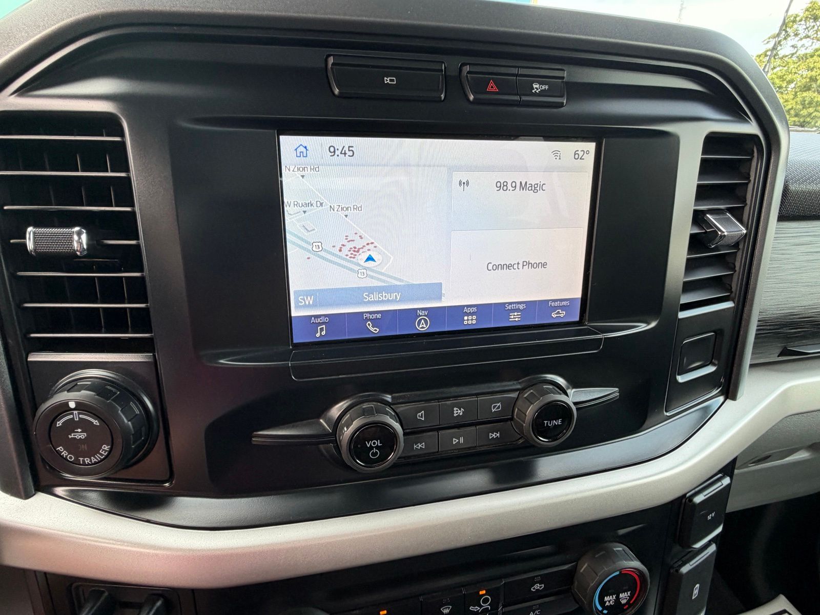 2023 Ford F-150 XLT - Photo 23