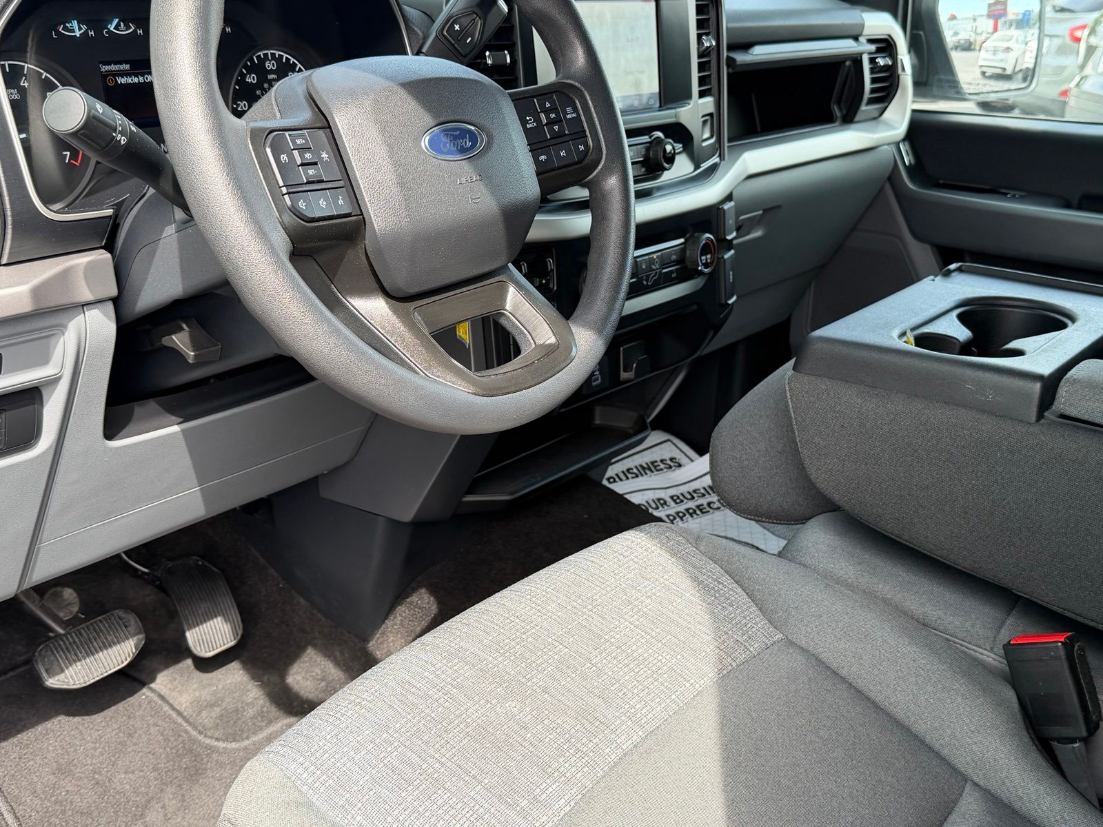 2022 Ford F-150 XLT - Photo 11