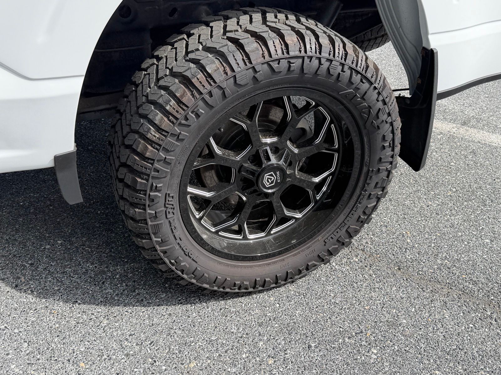 2022 Ford F-150 XLT - Photo 6