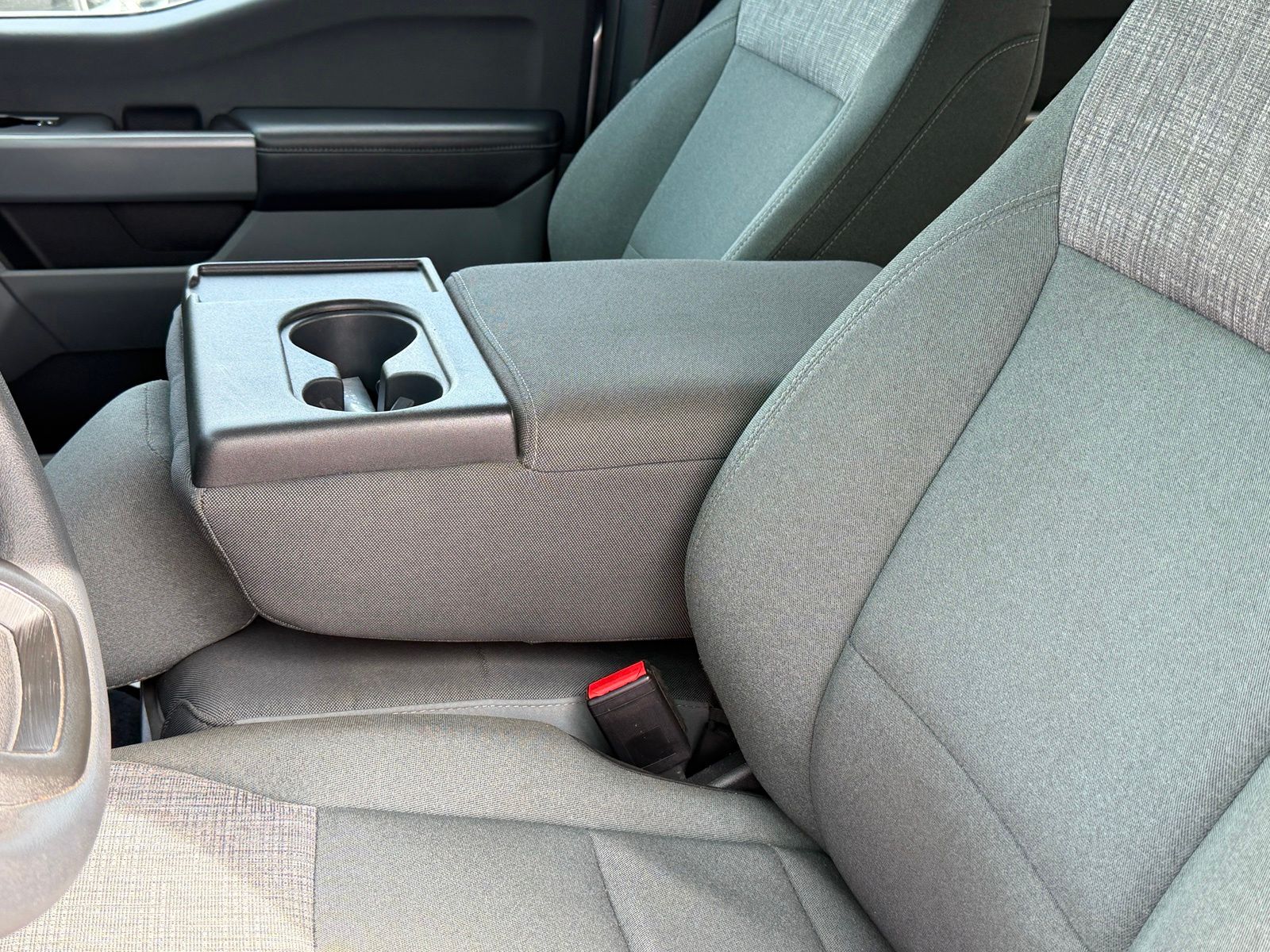 2023 Ford F-150 XLT - Photo 12