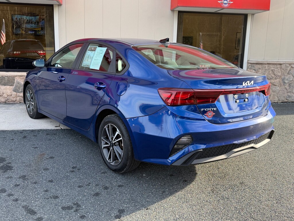 Used 2023 Kia Forte LXS Sedan