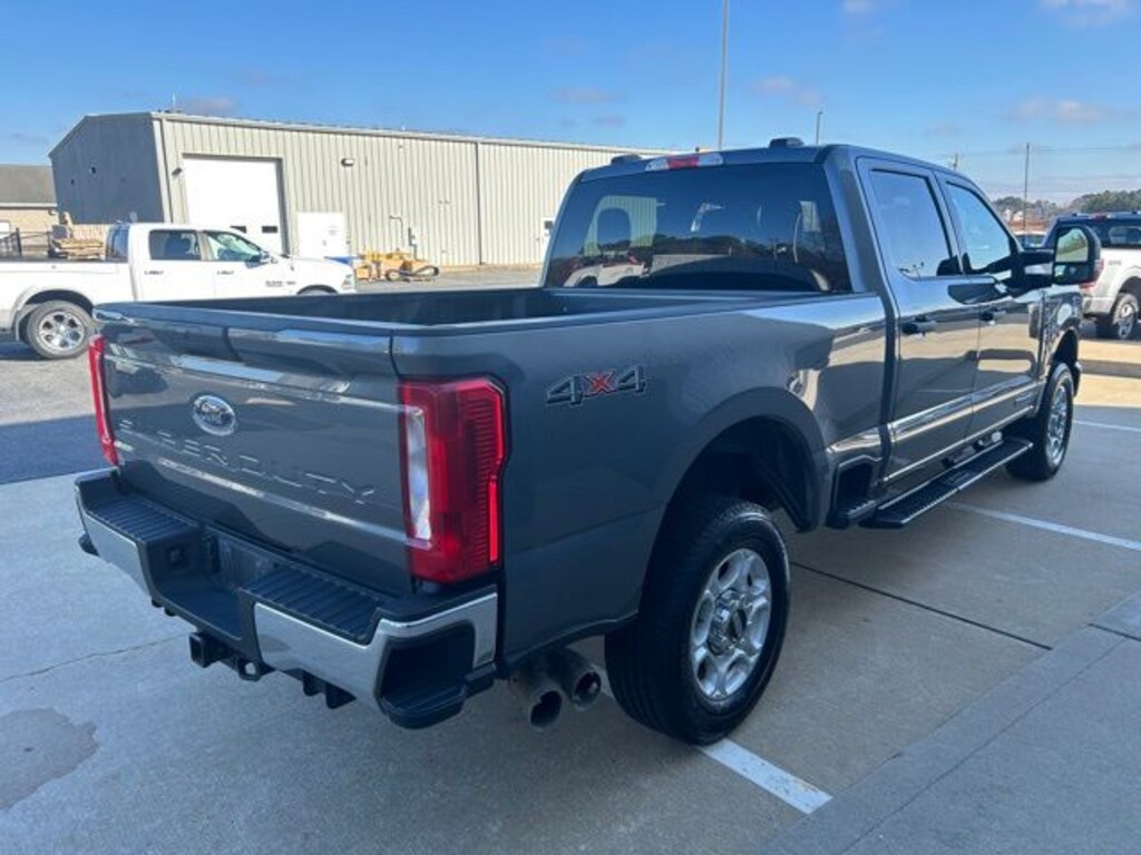 Used 2025 Ford F-250SD XLT Truck