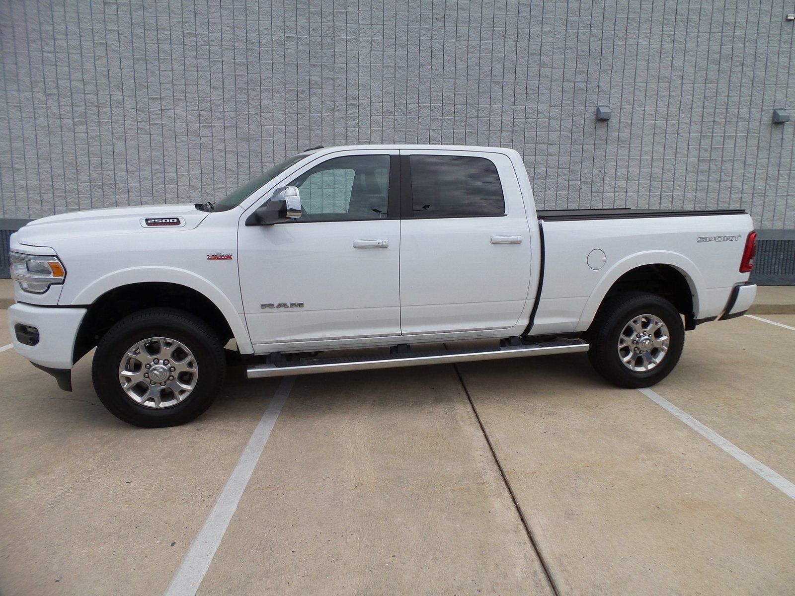 2022 RAM Ram 2500 Pickup Laramie - Photo 11