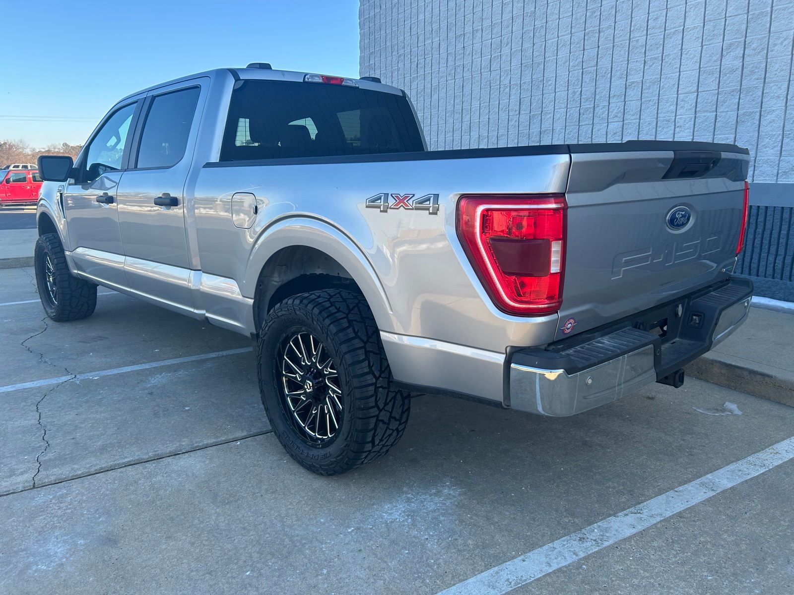 2023 Ford F-150 XL - Photo 7