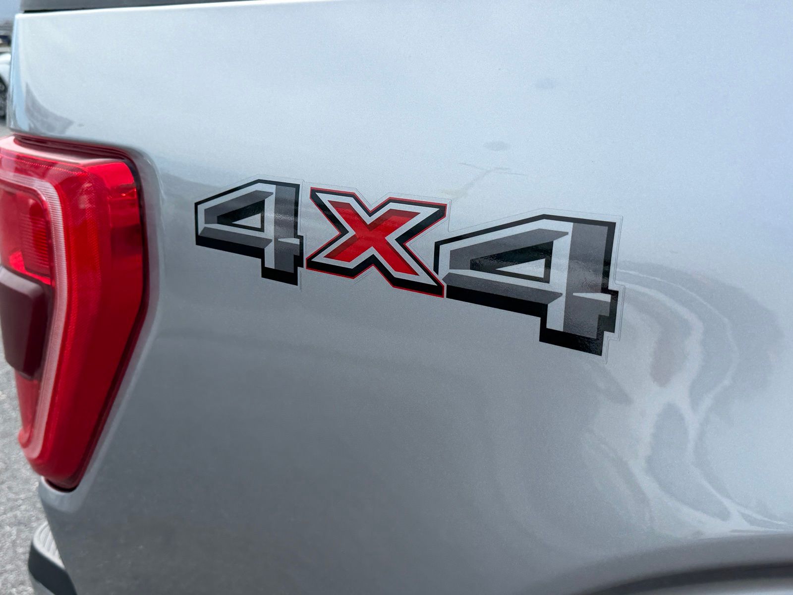 2023 Ford F-150 XLT - Photo 10